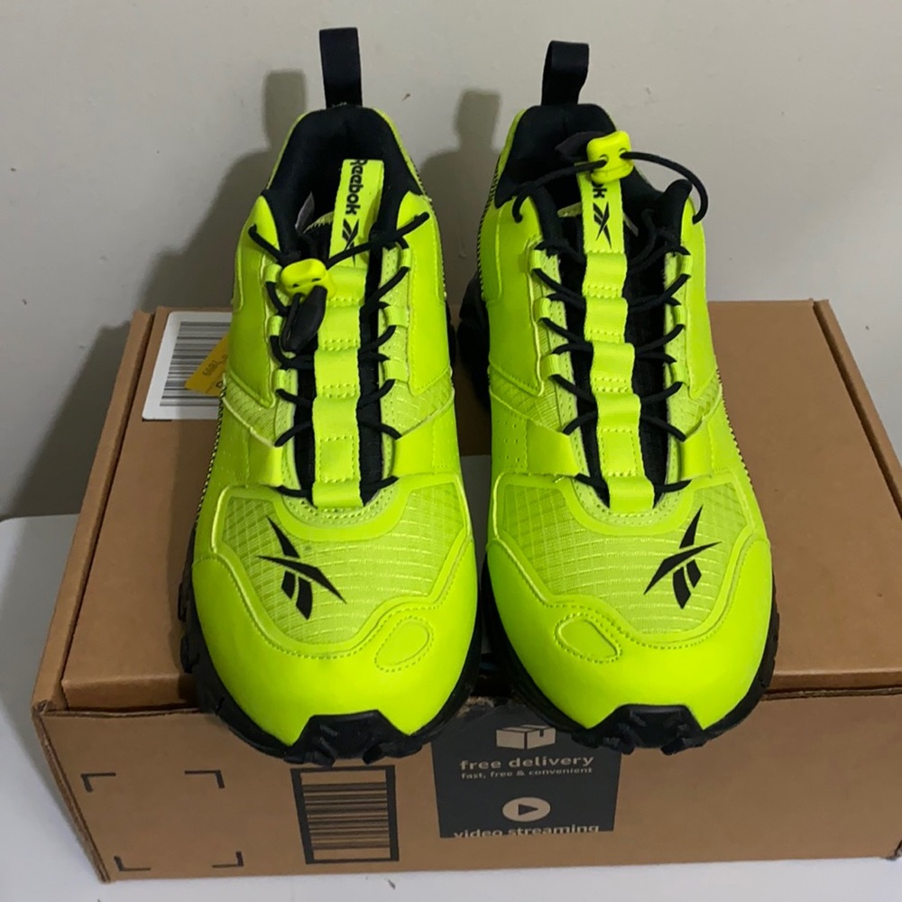 Reebok running size 9